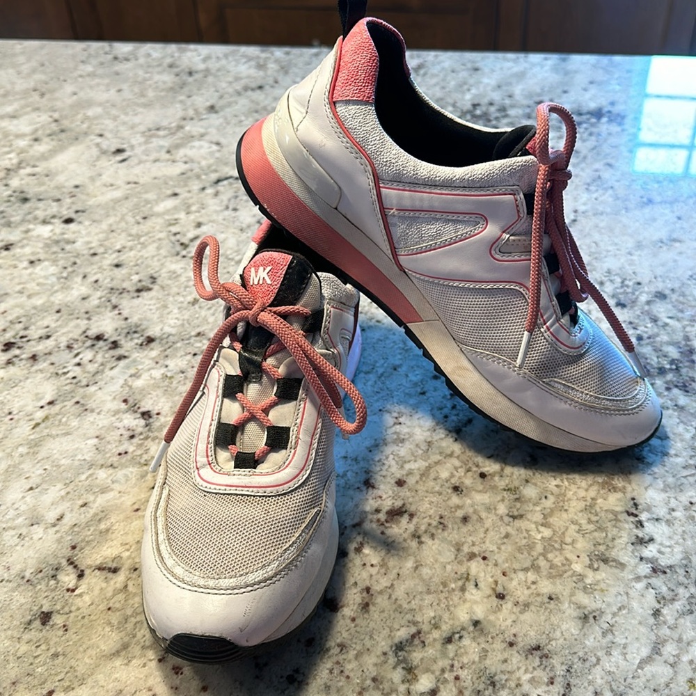Michael kors running